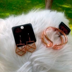Earrings and cuff bracelet